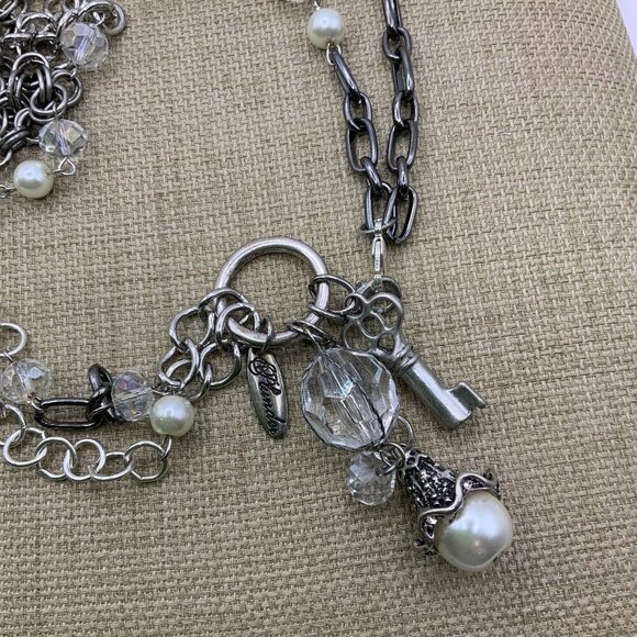 Plunder Design Faux Pearl Gun Metal Silver Tone Chain Beaded Charms Necklace - Picture 1 of 7